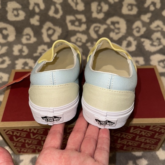 Vans Classic Slip-On (Pastel Block/Mlt/True White) Sneaker New - Picture 12 of 17
